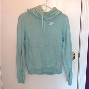 mint sweatshirt